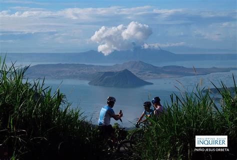 phivolcs earthquake update|Phivolcs Taal Volcano update: 8 volcanic quakes in 24 hours.